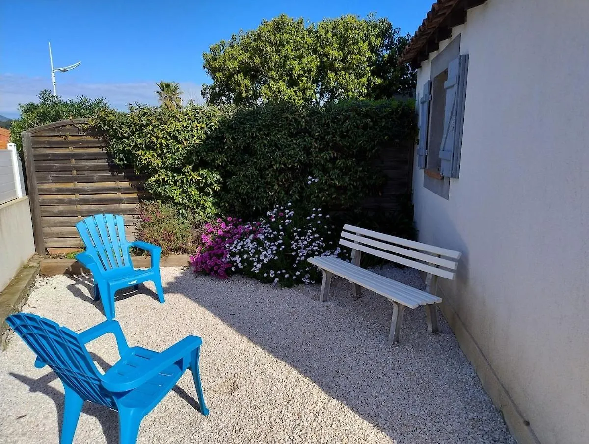 A 50M De La Plage , 2 Chambres , Climatisation Parking Le Pradet Francja